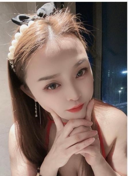 大奶丹妮