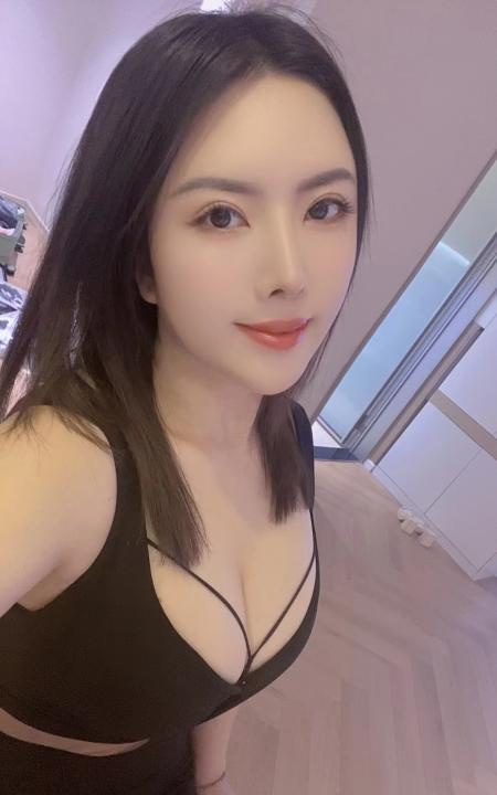 颜值大胸妹
