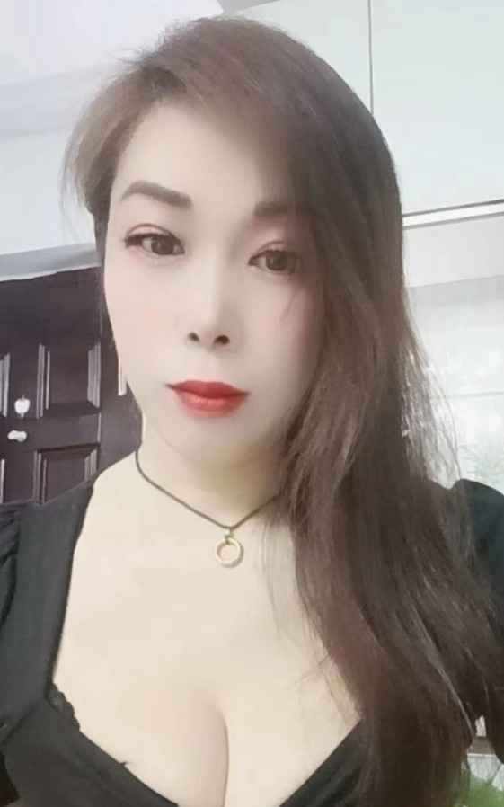 熟女服务罗玥