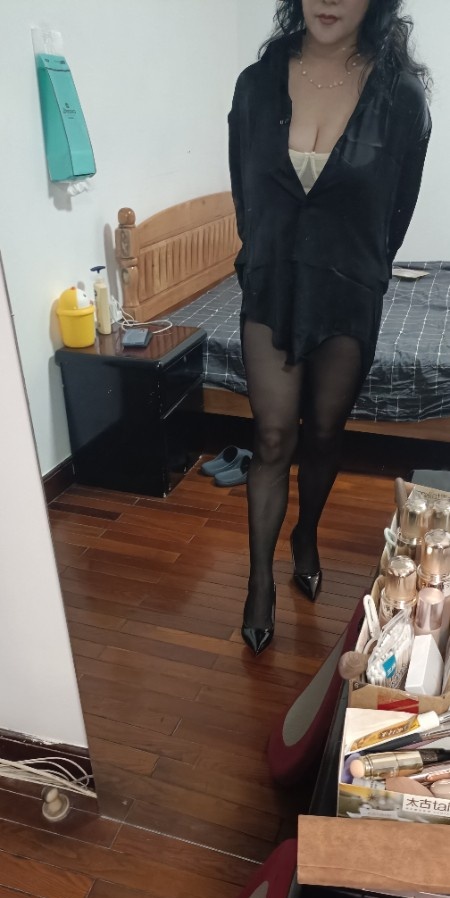闵行巨乳轻熟