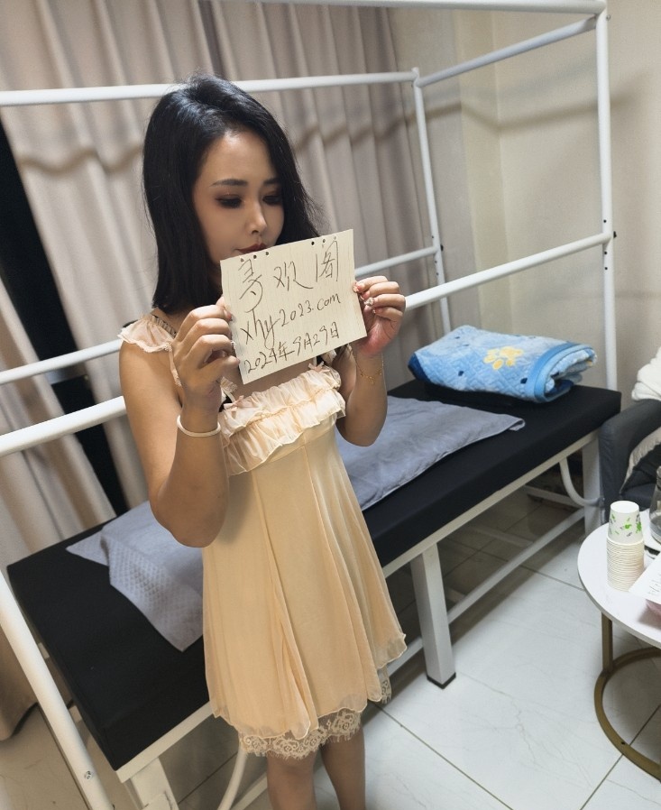带啪带肛交女王