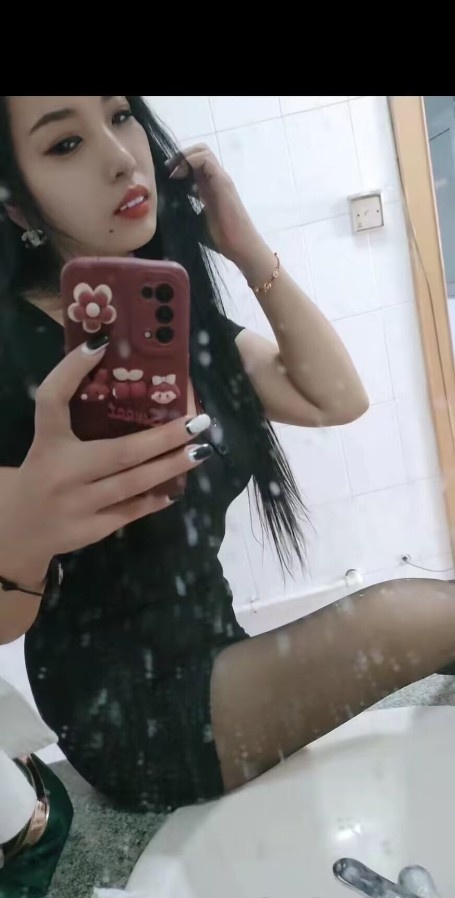 西区美女悦悦