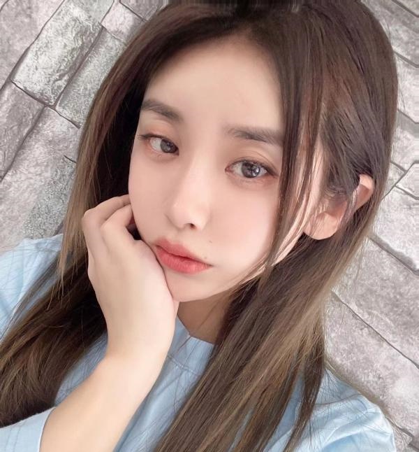 可爱的小美女