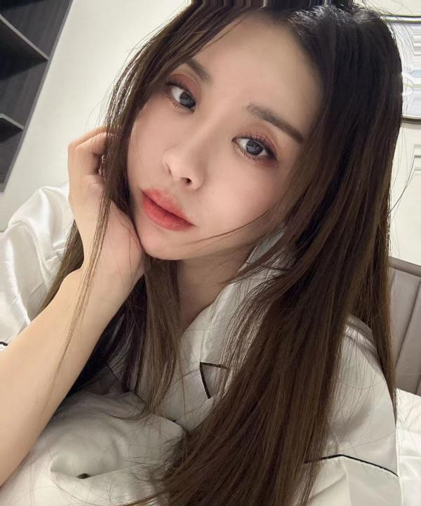 可爱的小美女