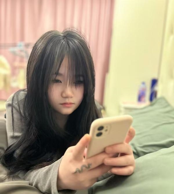 零零后雪雪