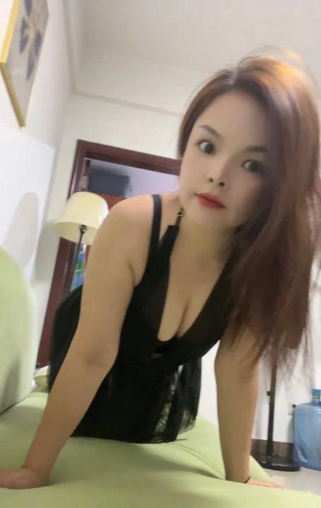 打卡罗冲围乐乐