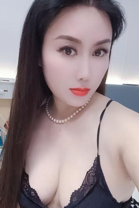 熟女多姿多彩