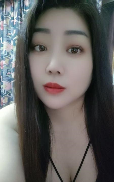 大胸薰衣草妹子