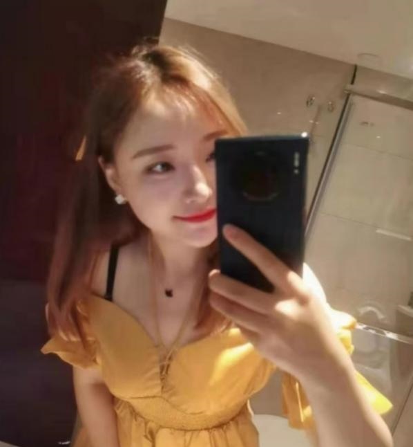 护士小姐姐萱萱