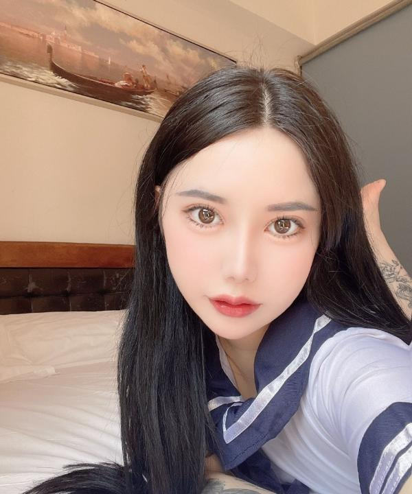 罗湖水贝大胸妹