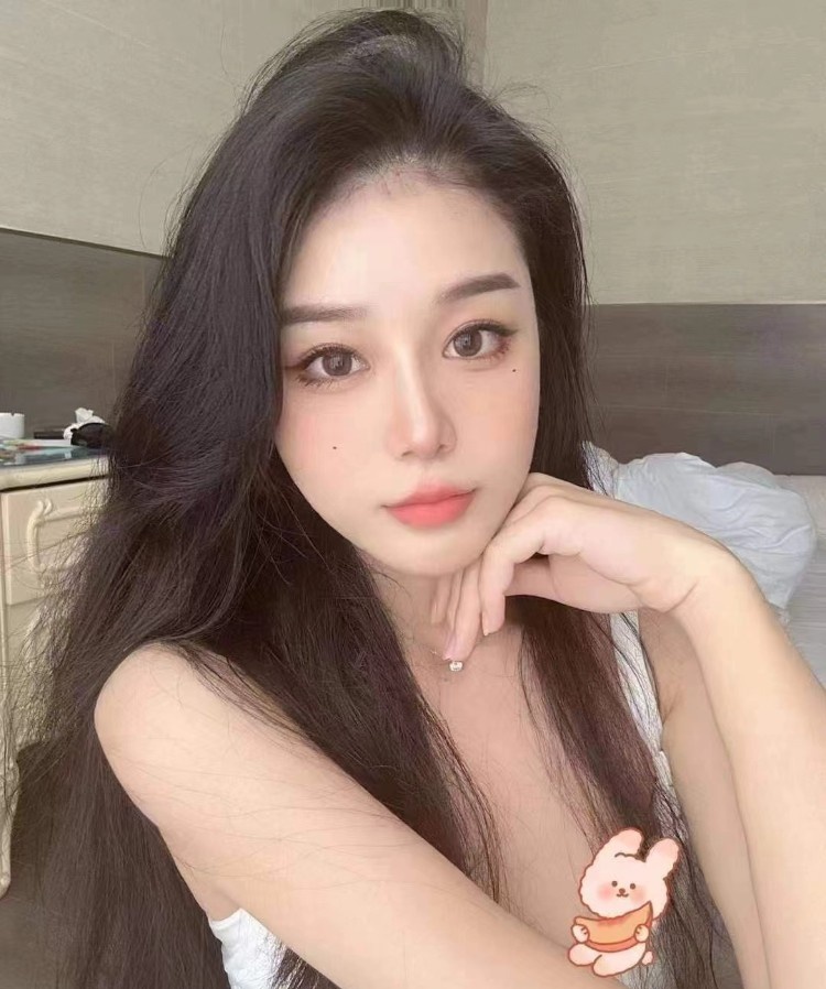丰乳长腿粉嫩穴