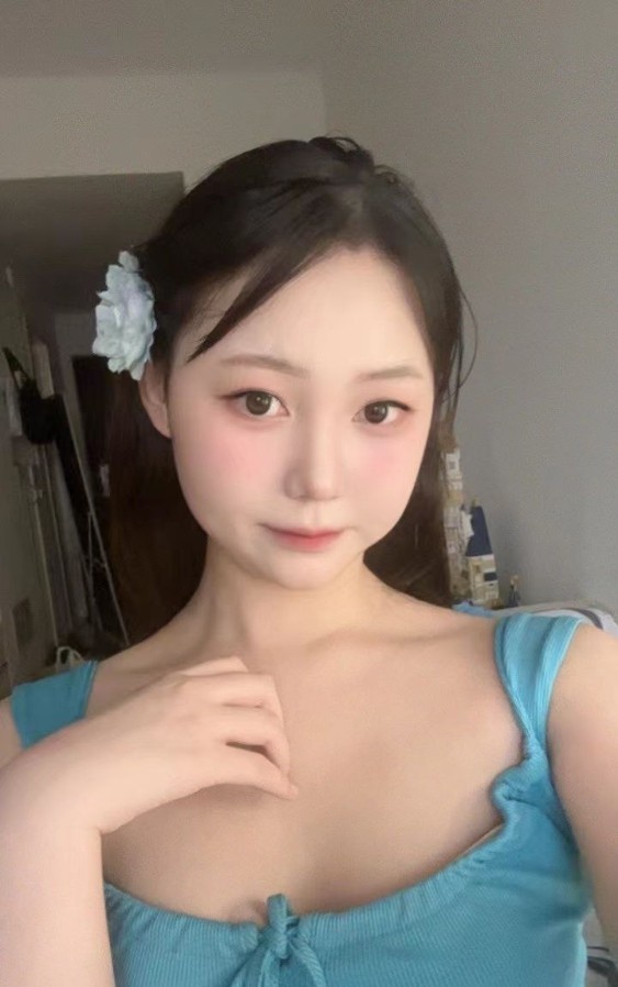 白月光小妹安妮