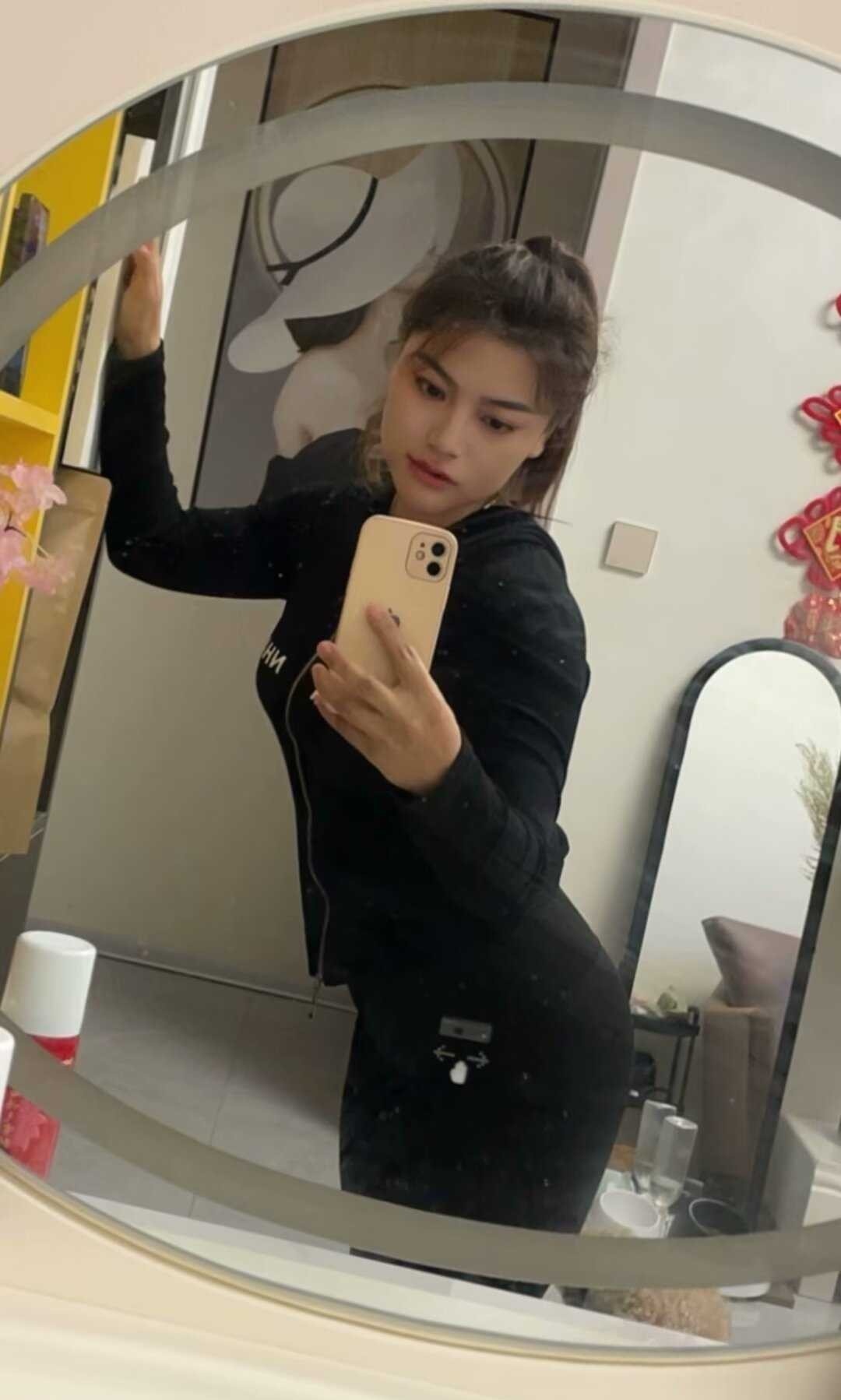 五华区大胸妹