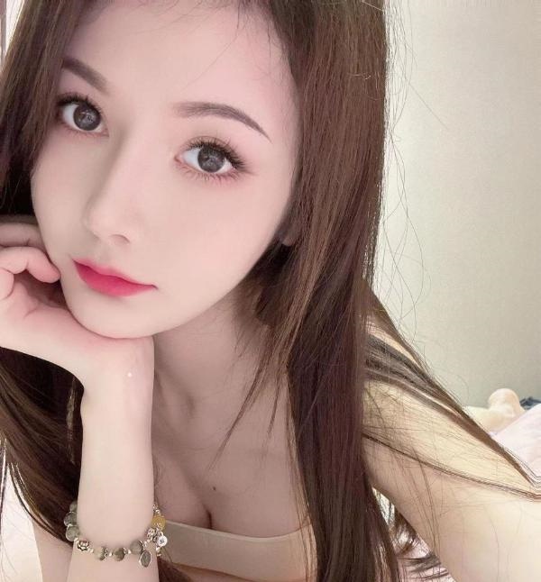 滨湖邻家御姐柳如烟