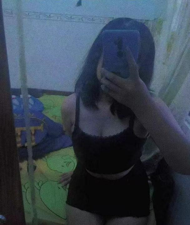 河西大奶小姐姐