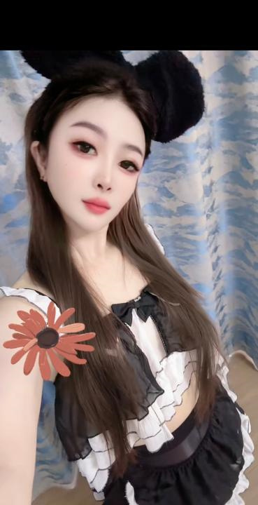 上城白嫩妹子