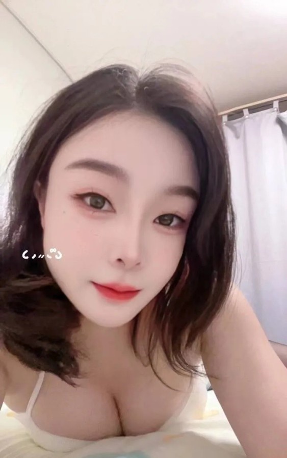 龙华区极品巨乳御姐兔子