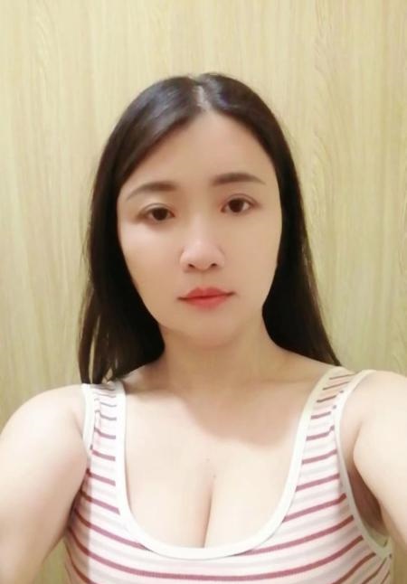 大屁股少妇花花