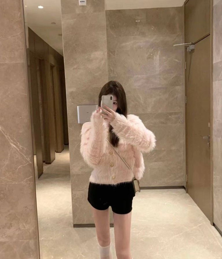 黑丝性感美女老师