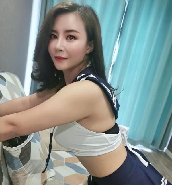 南门御姐米娜