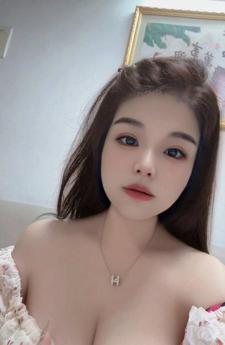 海珠主动大波骚妹