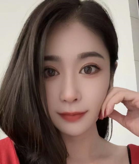 精致巨乳妹