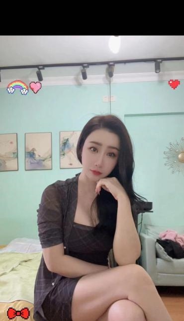 颜值美女枣枣