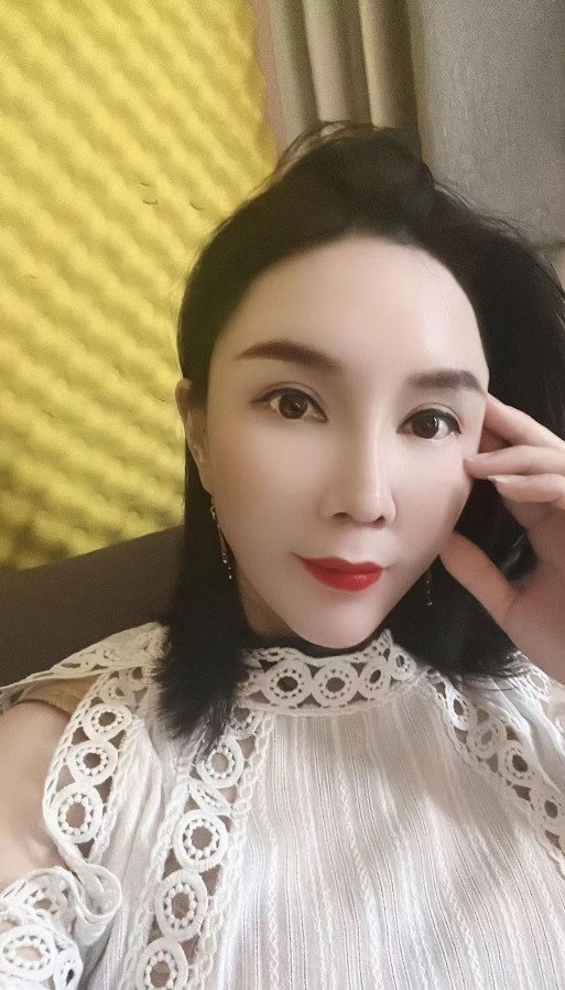 超级骚少妇