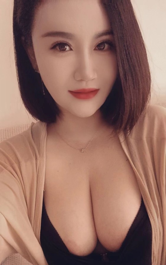 拱墅区大胸骚浪妹子