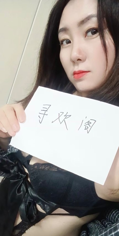 微胖肥臀大奶果果