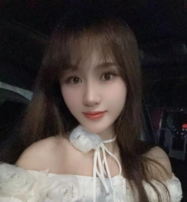 温柔鹿鹿老师