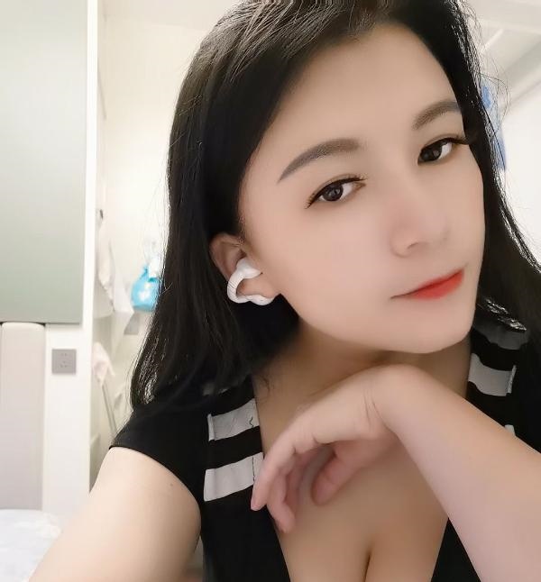 滨江大奶少妇