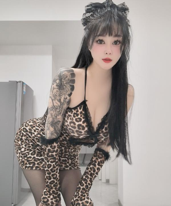 大胸妹子兼职