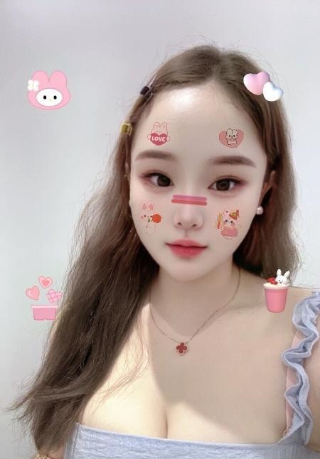 丰满小妹
