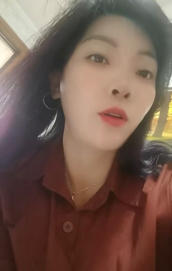 江岸小区熟女