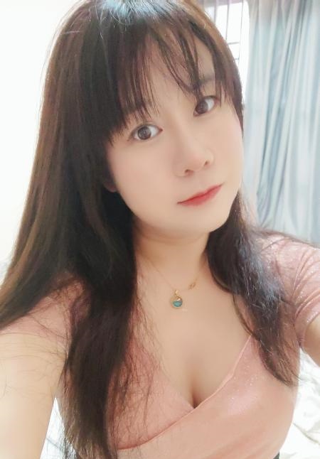黄埔舌吻姐姐