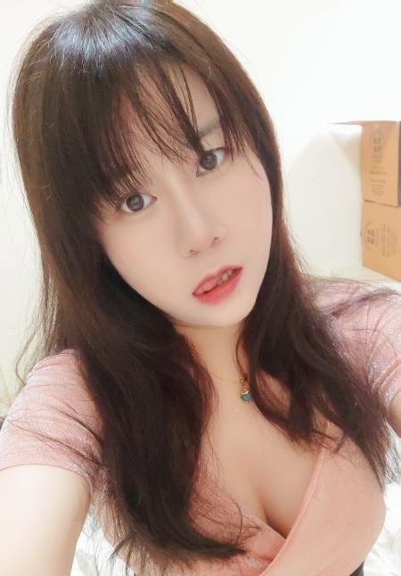 黄埔舌吻姐姐