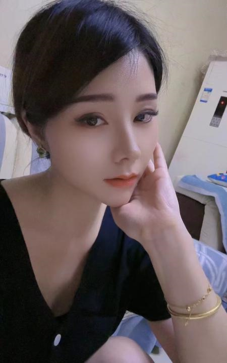 东丽温柔少妇