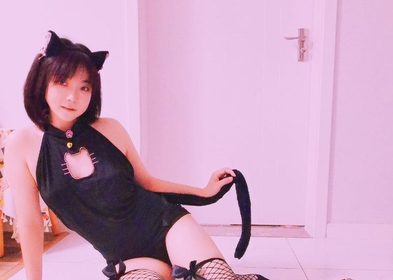 姑苏性感舌吻小骚妹