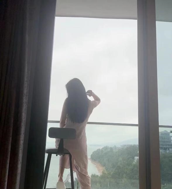 包河大长腿美女