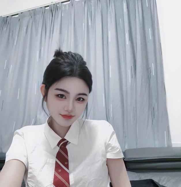 南山长腿如烟妹