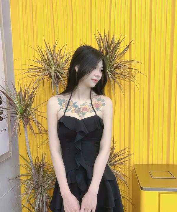 花咪咪妹儿