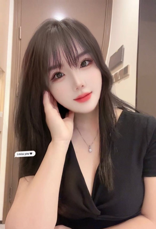 龙华制服嫩妹