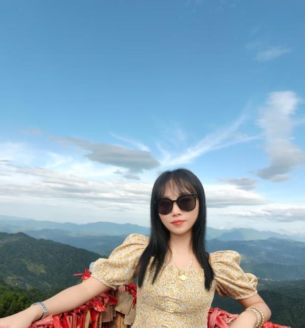 滨湖美眉