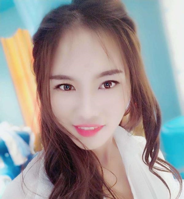 风骚少妇子安妮