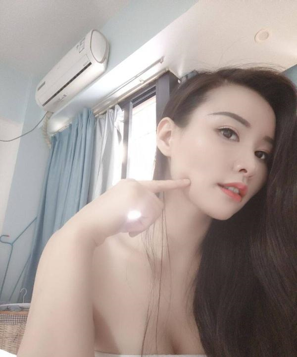 服务型性感妹子
