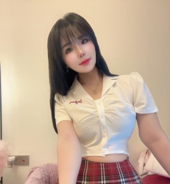 性感制服扮演小雪