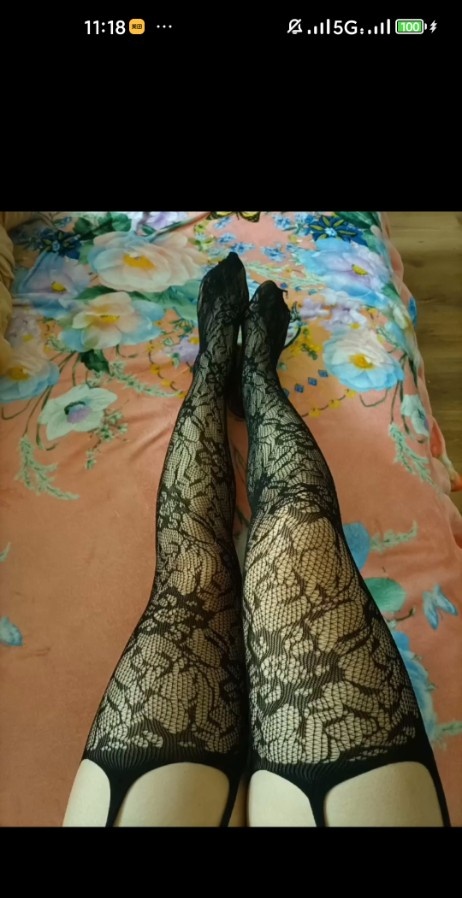 玩的很开的妹子