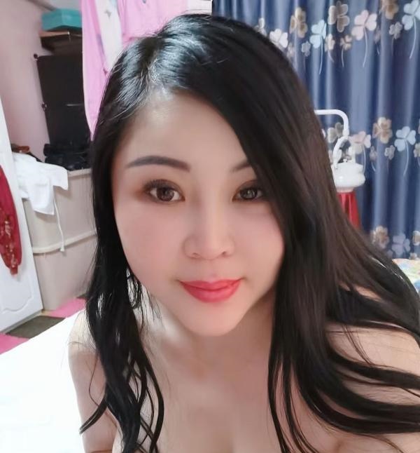双桥潮喷S臀臀人妻