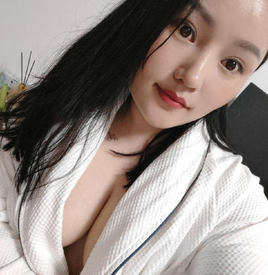 徐汇巨臀妹子